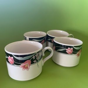 Vintage Art Deco flower pastel coffee cups